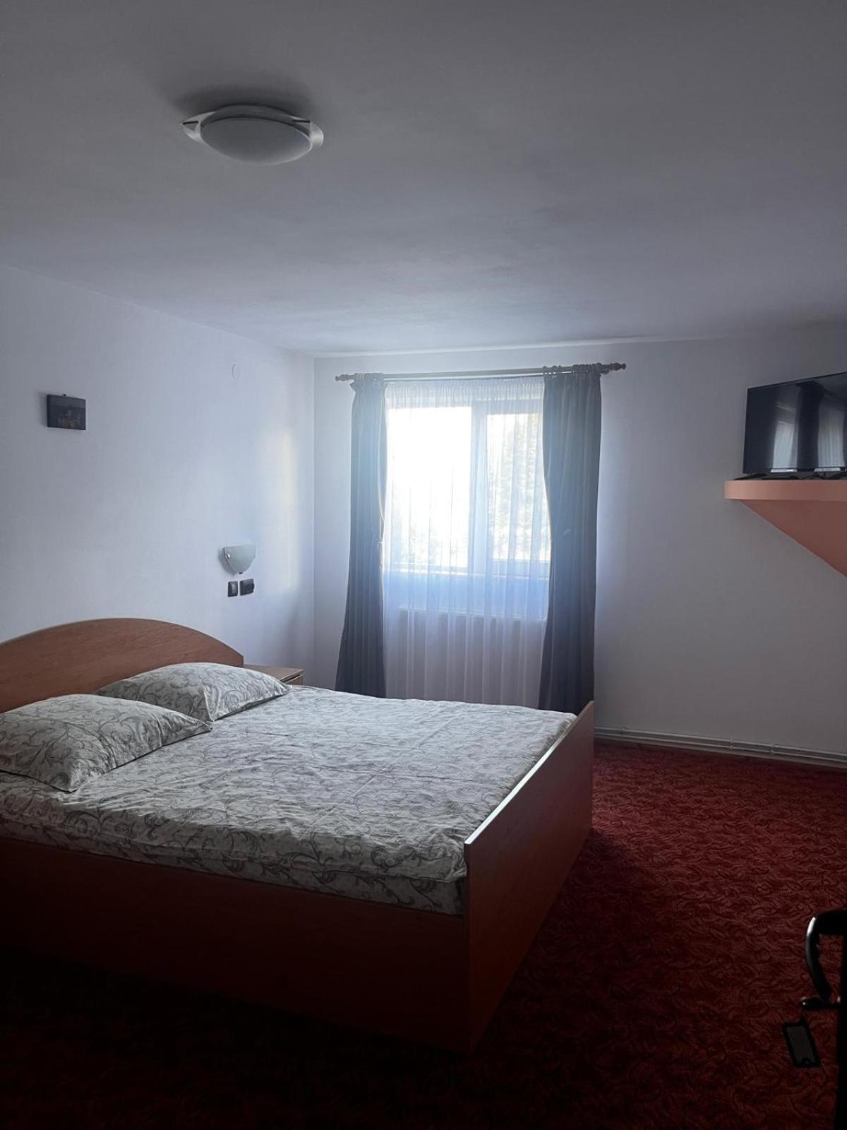 Casa Veverita Casă la țară
